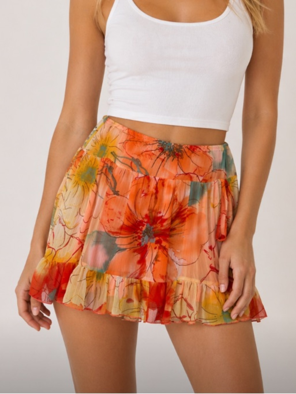 < Y2K Wrapper Vibrant Floral Pattern Mini Skirt >